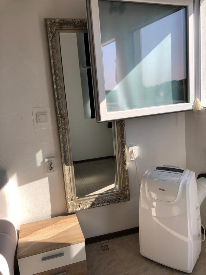 מדולין Josephina Rooms מראה חיצוני תמונה